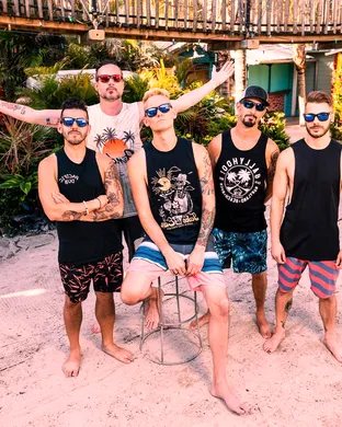 Ballyhoo!